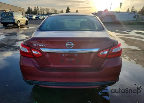2016 Nissan Altima 2.5 из США, поврежденный, VIN 1N4AL3AP6GC179927
